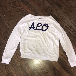 American Eagle Sweatshirt (size L)